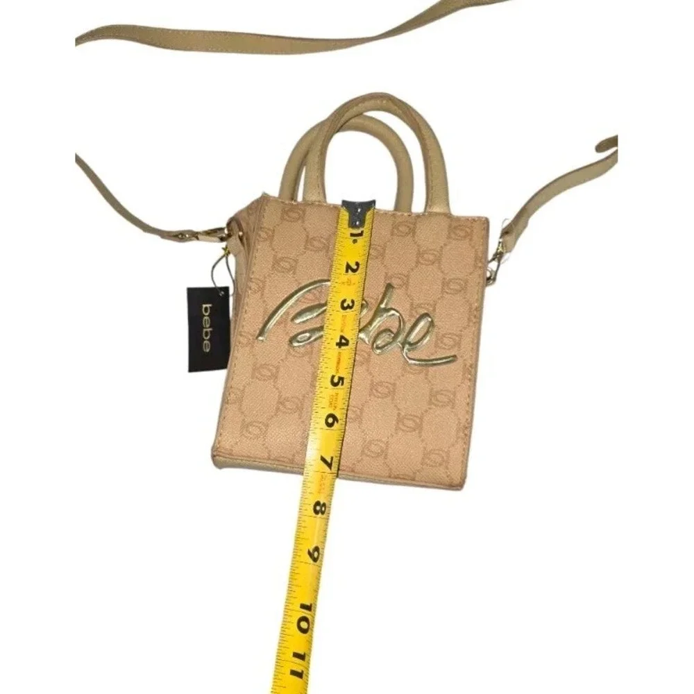 NEW Bebe Gianna Crossbody Purse Satchel‎ Handbag Beige Faux Leather Handles NWT